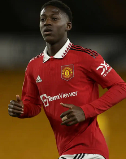 梅努:从低谷到重生,用行动回击质疑